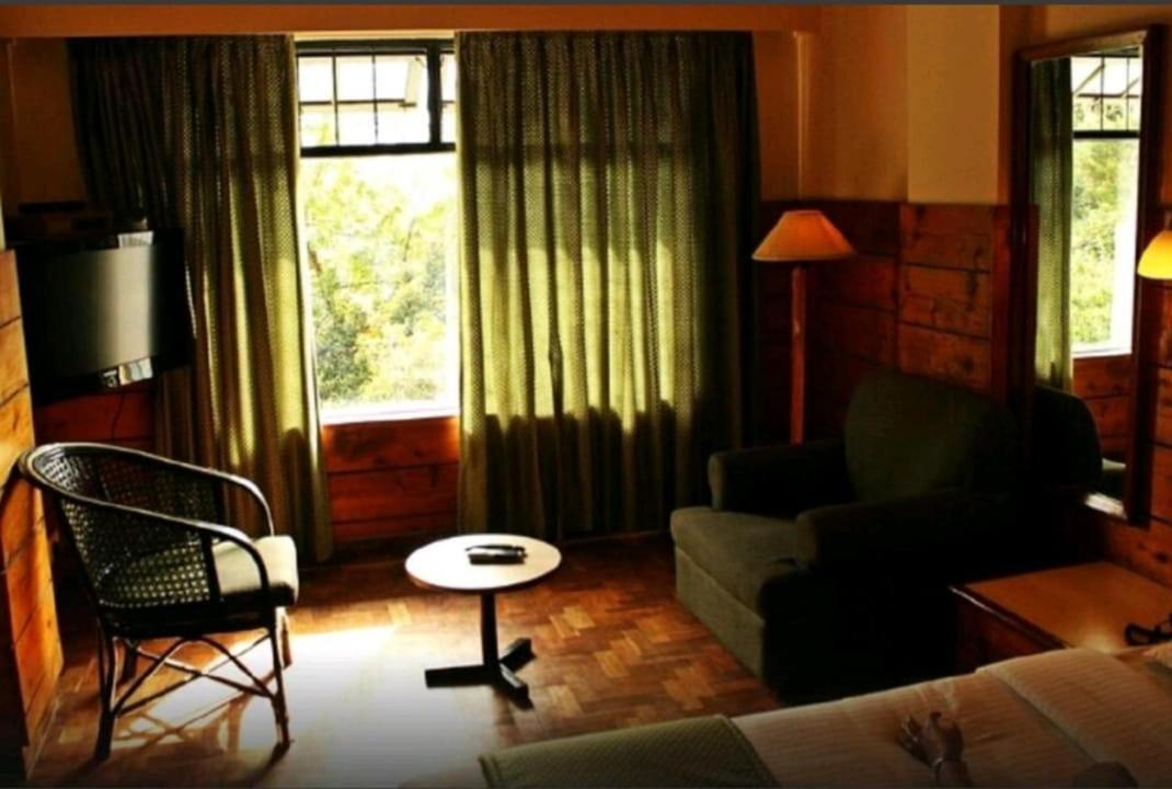 Willow Hill By Nature Resorts And Stays Ooty Bilik gambar